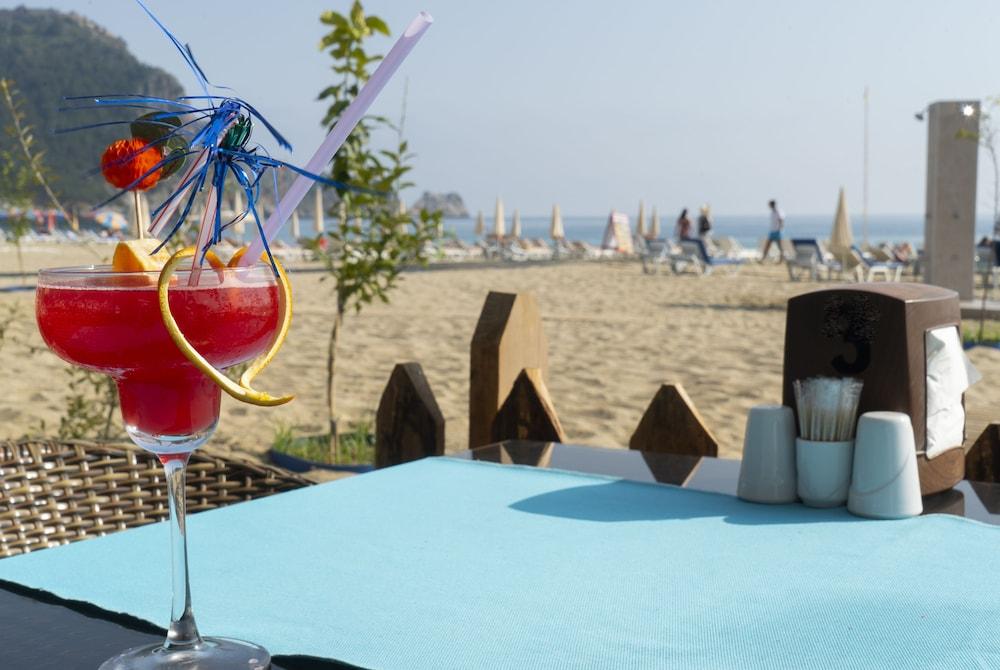 Azak Beach Hotel Alanya Luaran gambar